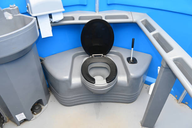 Best Sanitation services for porta potties  in Parkville, MO